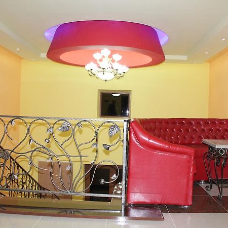 Princ Plaza Hotel Jerevan Kamer foto
