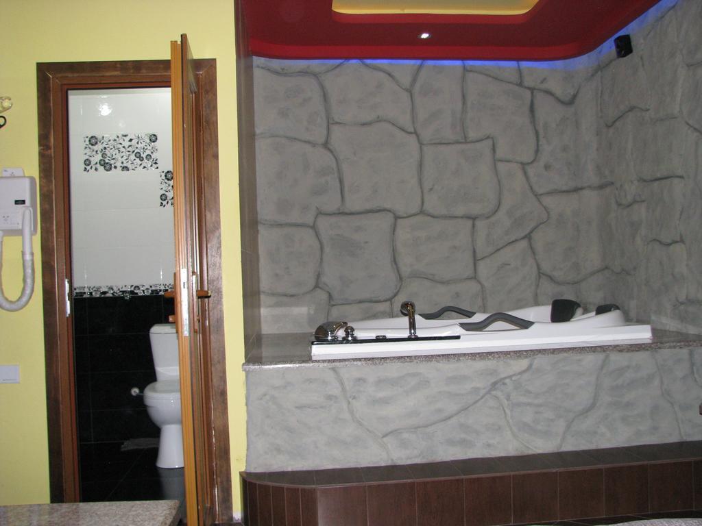 Princ Plaza Hotel Jerevan Kamer foto
