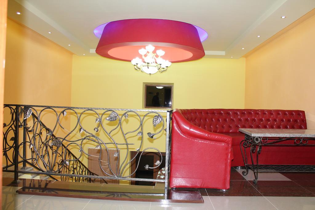 Princ Plaza Hotel Jerevan Kamer foto